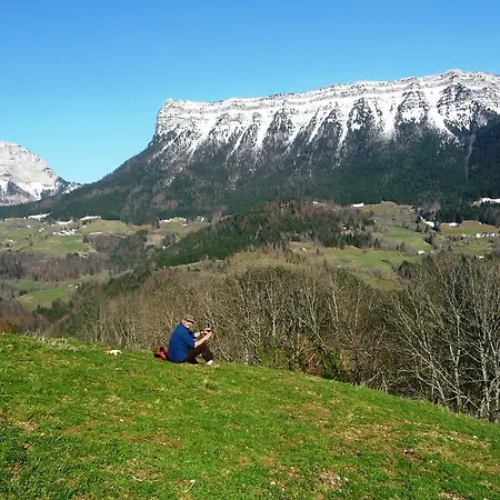La Chouette à L'heure Du Pinson