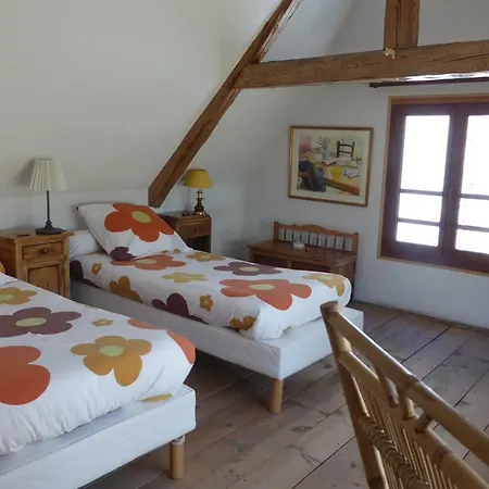 La Chouette A L'heure Du Pinson Bed and Breakfast 3*